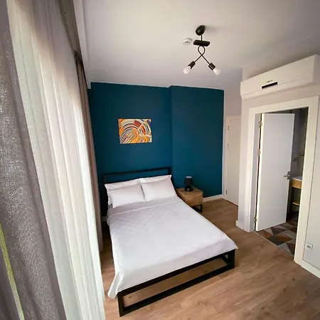 Sahil Butik * Cesme